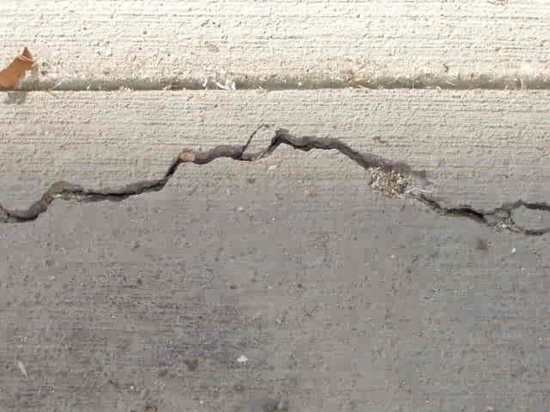 House Foundation Cracks | Lisle, IL | Everdry Waterproofing Illinois