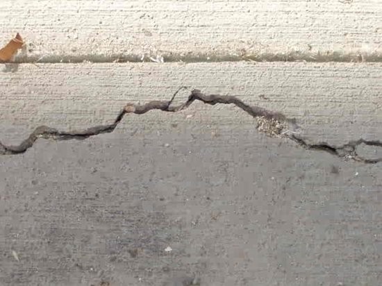 Foundation Cracks | Downers Grove, IL | Everdry Waterproofing Illinois